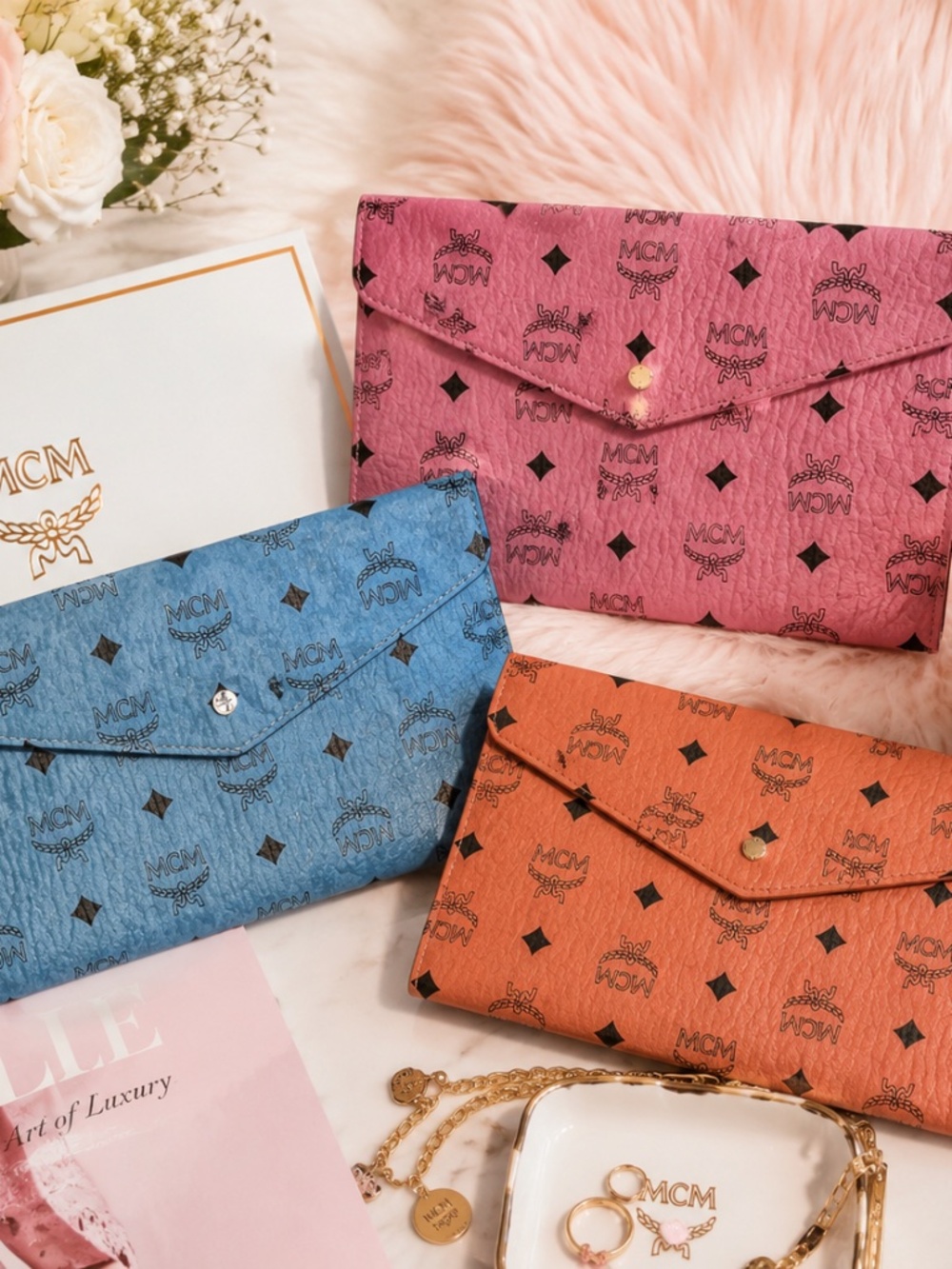 MCM ENVELOPE POUCH AUTHENTIC GWP ITEM